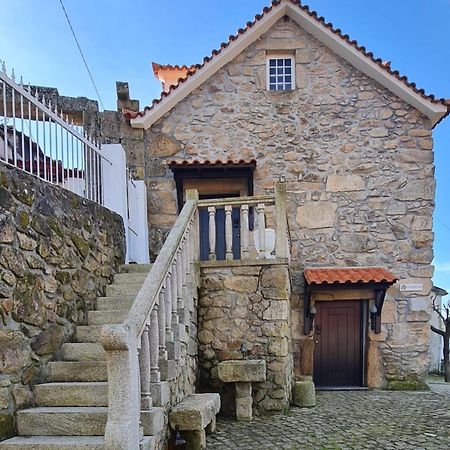 SalzedasStone House别墅 外观 照片